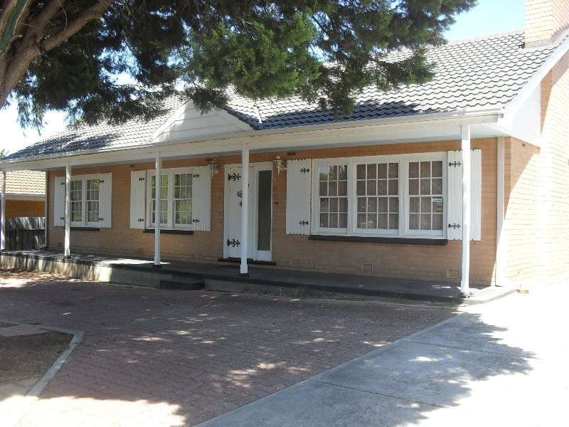 33 Launceston Avenue, Banksia Park SA 5091