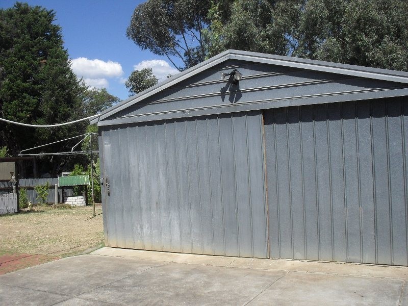 33 Launceston Avenue, Banksia Park SA 5091