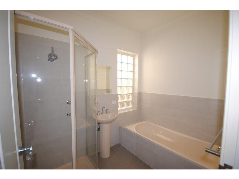 7 Lofty Rise, Greenwith SA 5125