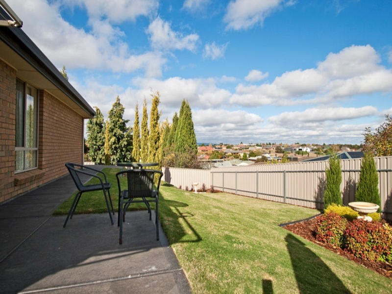 13 Forrest Court, Golden Grove SA 5125