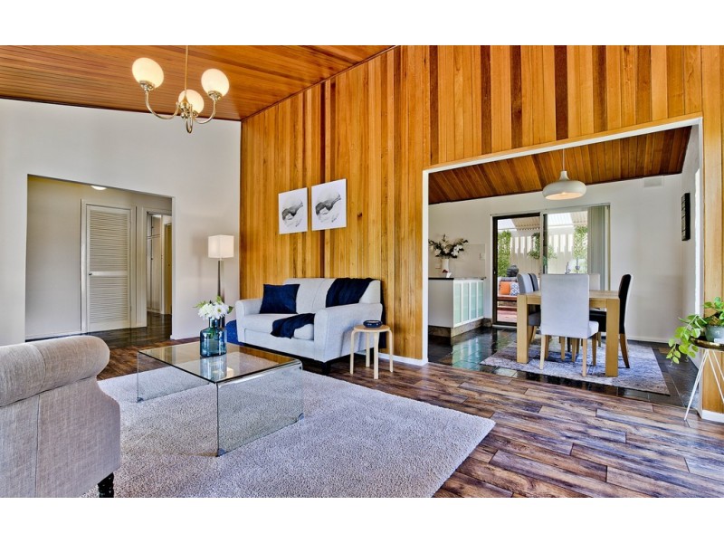 39 Sapphire Crescent, Highbury SA 5089