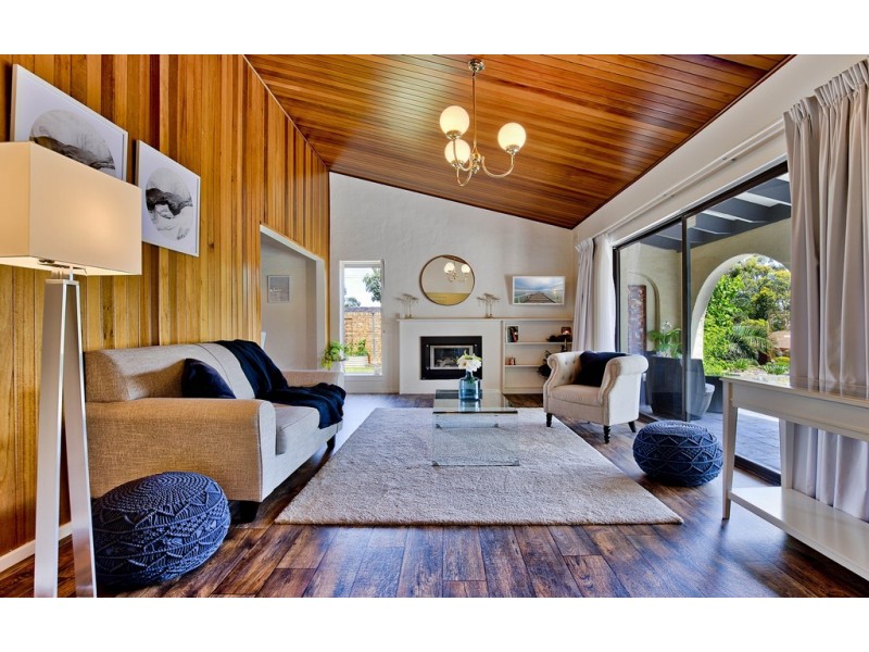 39 Sapphire Crescent, Highbury SA 5089