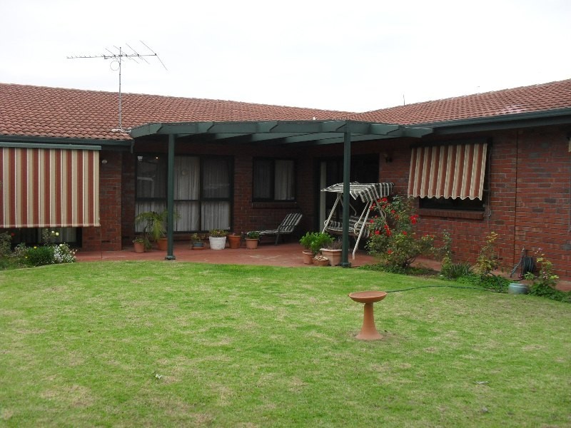 109 Lochside Drive, West Lakes SA 5021