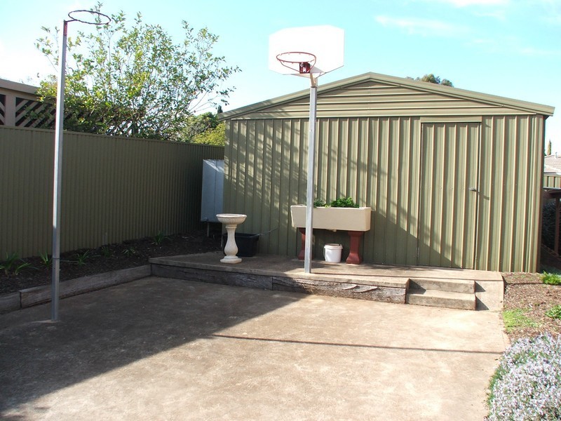 2 Hillrise Court, Wynn Vale SA 5127