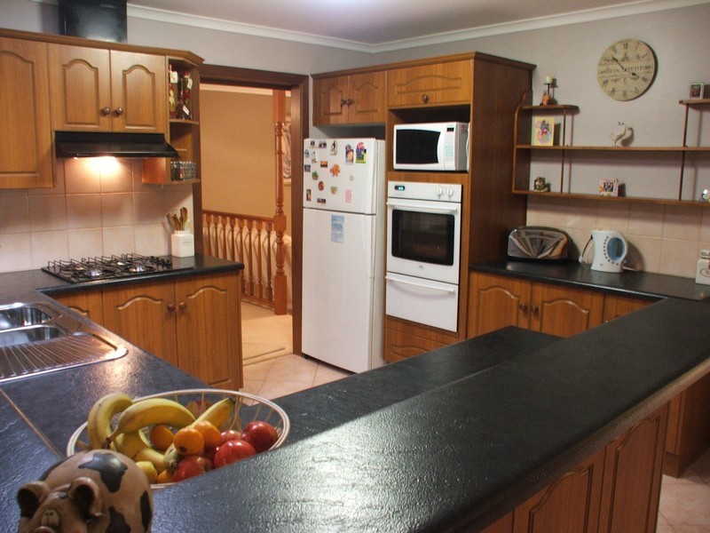 26 St Albans Drive, Salisbury Heights SA 5109