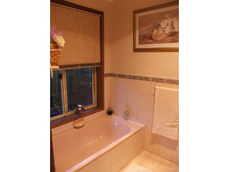 26 St Albans Drive, Salisbury Heights SA 5109