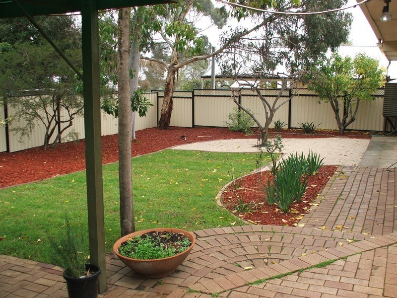 55 Whiting Road, St Agnes SA 5097