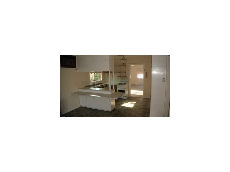 18 Elsworth Drive, Banksia Park SA 5091