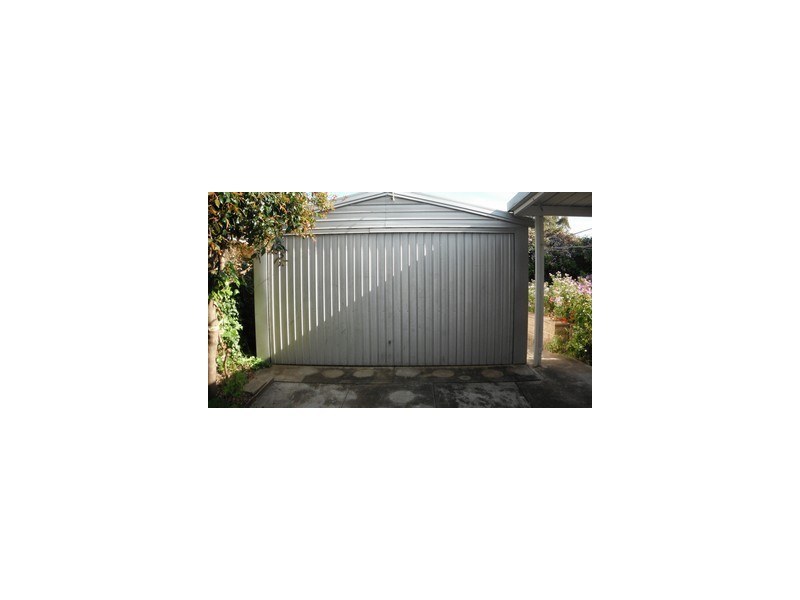 18 Elsworth Drive, Banksia Park SA 5091