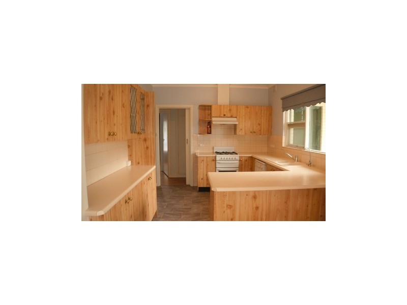 5 Windsor Road, Highbury SA 5089