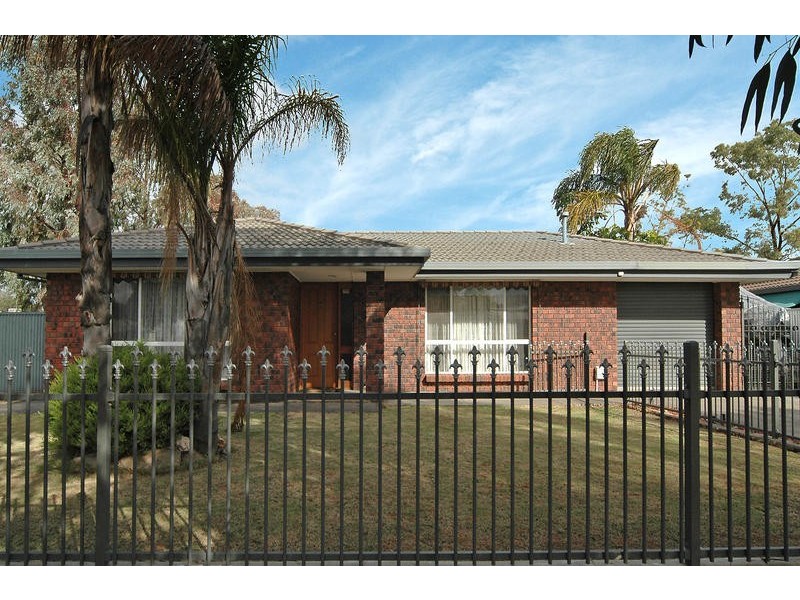 2 Winston Avenue, Paralowie SA 5108