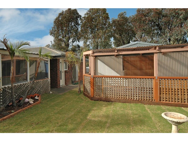 2 Winston Avenue, Paralowie SA 5108
