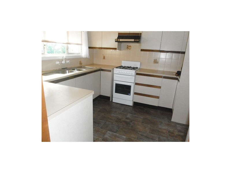 40 Littler Drive, Fairview Park SA 5126