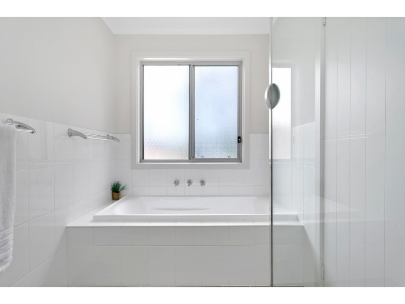 35 Greenwood Drive, St Agnes SA 5097