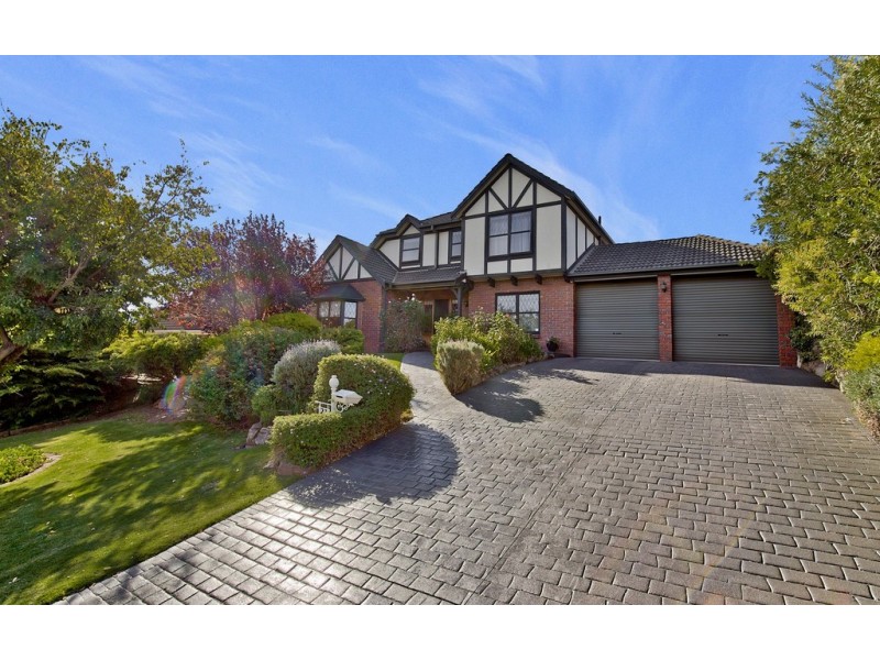 23 Grasslands Court, Wynn Vale SA 5127