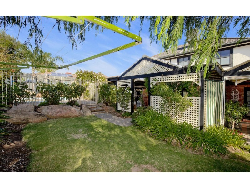 23 Grasslands Court, Wynn Vale SA 5127