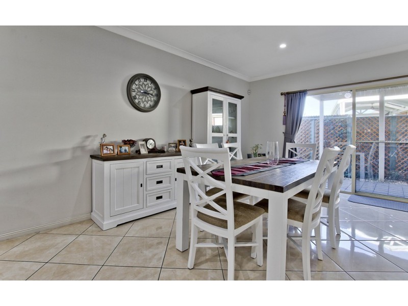 35 Newland Way, Mawson Lakes SA 5095