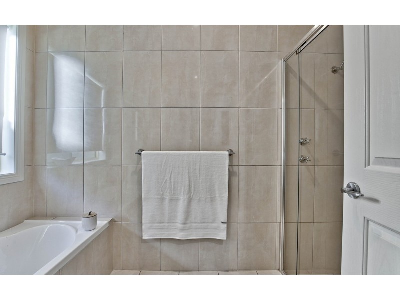 35 Newland Way, Mawson Lakes SA 5095