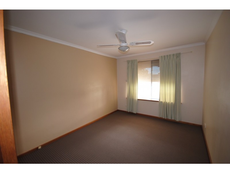 2/1 Edward Road, Ridgehaven SA 5097