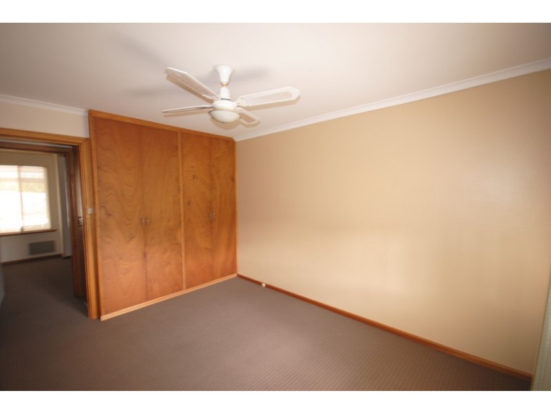 2/1 Edward Road, Ridgehaven SA 5097