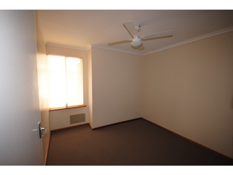 2/1 Edward Road, Ridgehaven SA 5097