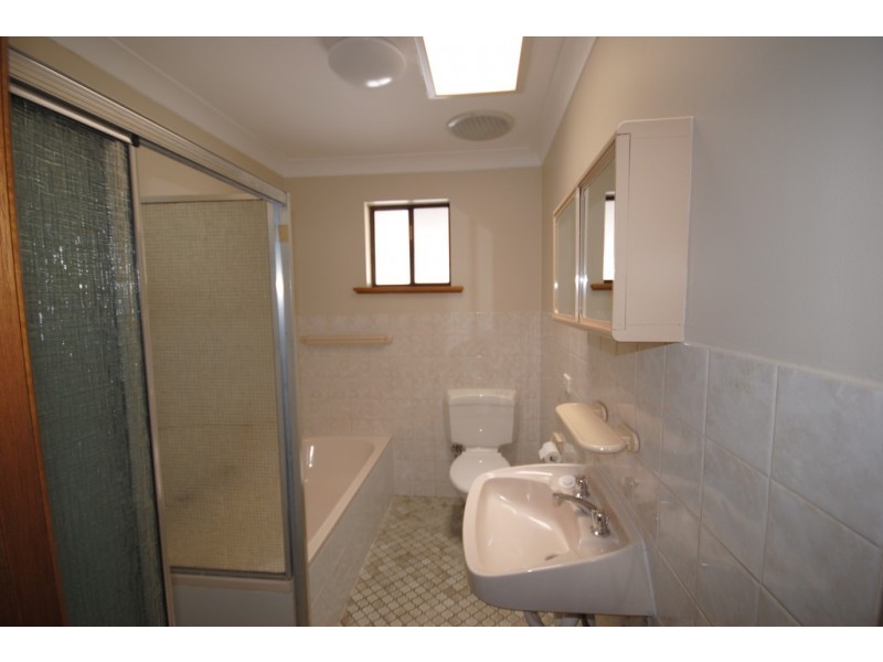 2/1 Edward Road, Ridgehaven SA 5097