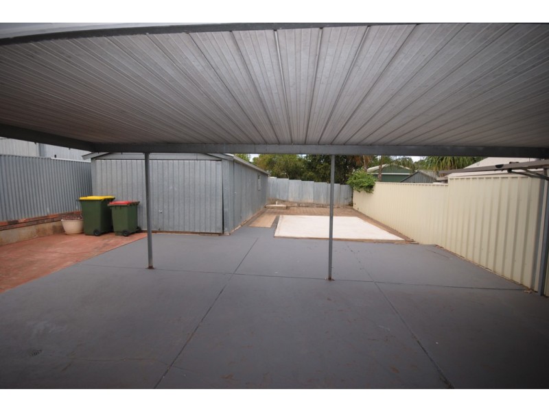 2/1 Edward Road, Ridgehaven SA 5097