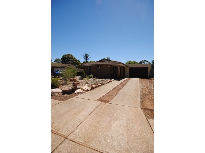 12 Thornton Way, Para Hills West SA 5096