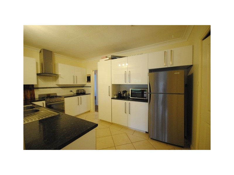 16 Sherwood Drive, Redwood Park SA 5097