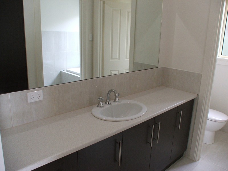 57 Lord Howe Crescent, Mawson Lakes SA 5095