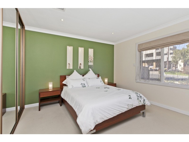 12 Walsh Street, Vista SA 5091