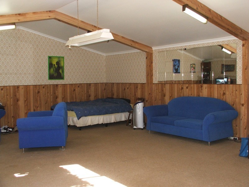 6 Bungana Avenue, Para Vista SA 5093