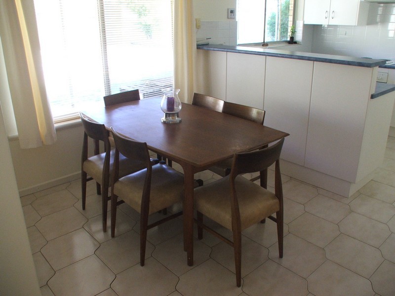 19 Paradise Grove, Highbury SA 5089