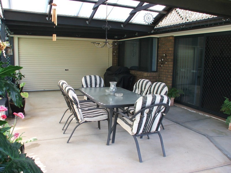 52 Saddle Crescent, Walkley Heights SA 5098