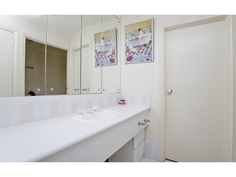 11 Keith Lewis Court, Wynn Vale SA 5127