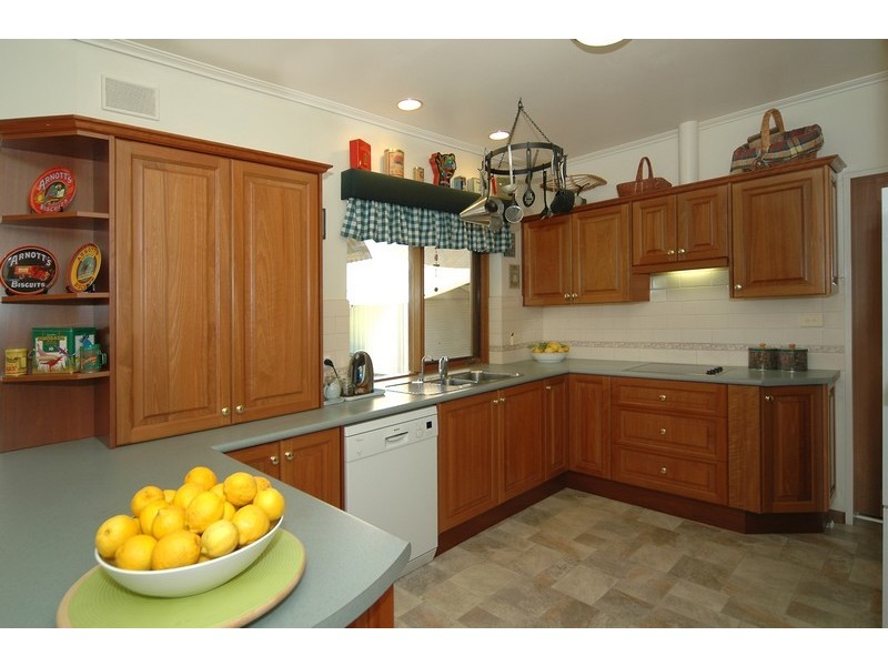 15 Arndell Road, Salisbury Park SA 5109