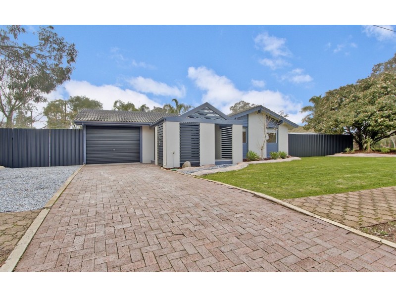 4 Massie Court, Brahma Lodge SA 5109