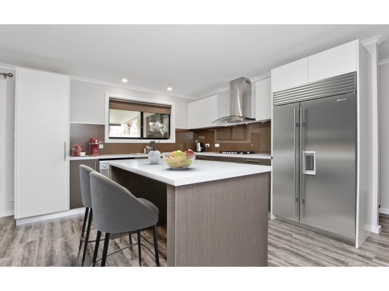 4 Massie Court, Brahma Lodge SA 5109