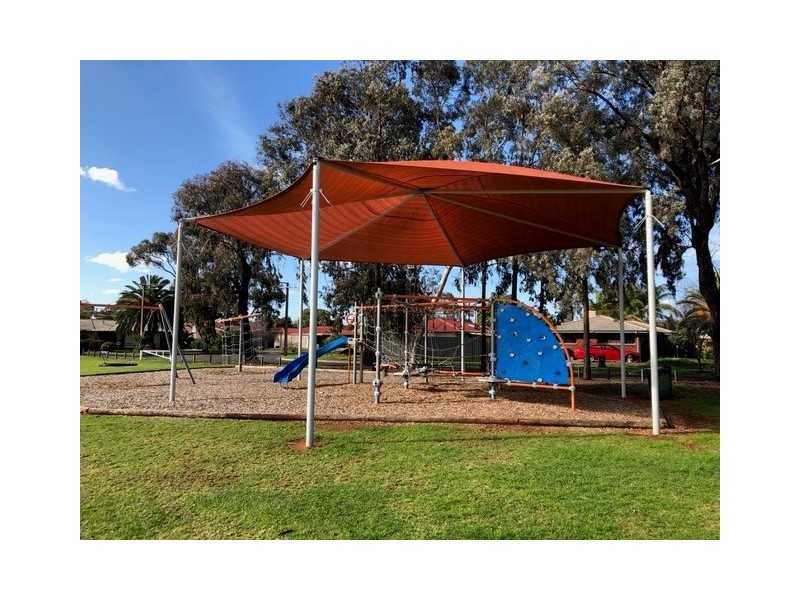 4 Massie Court, Brahma Lodge SA 5109