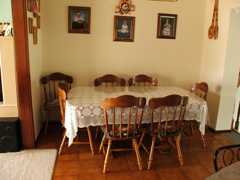 16 Armona Avenue, Para Vista SA 5093