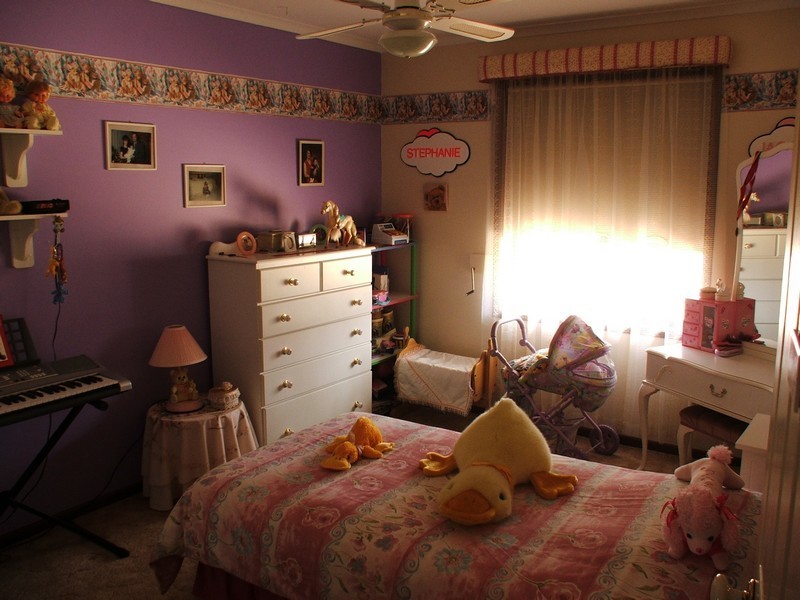 16 Armona Avenue, Para Vista SA 5093