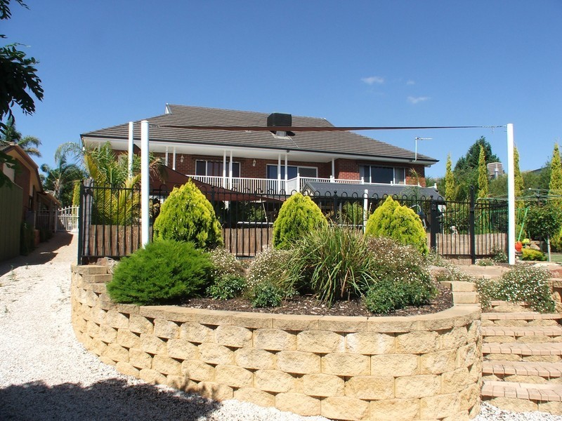 11 Oradala Court, Salisbury Heights SA 5109