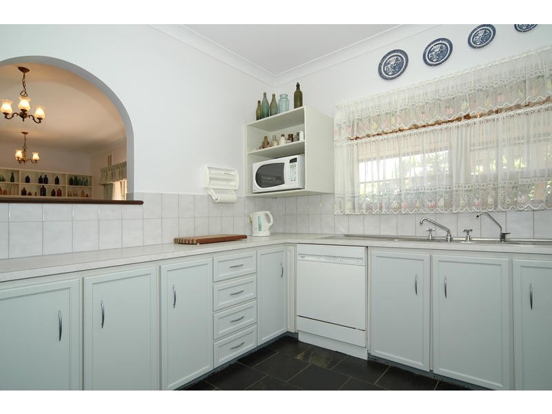 31 Golf Drive, Fairview Park SA 5126