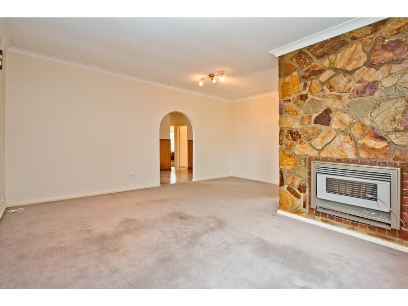 27 Leeds Avenue, Hope Valley SA 5090