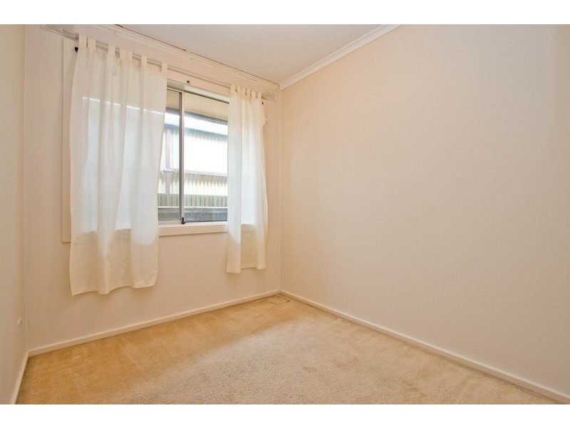 27 Leeds Avenue, Hope Valley SA 5090