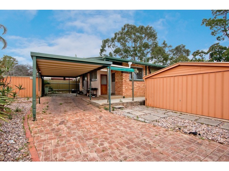 27 Leeds Avenue, Hope Valley SA 5090