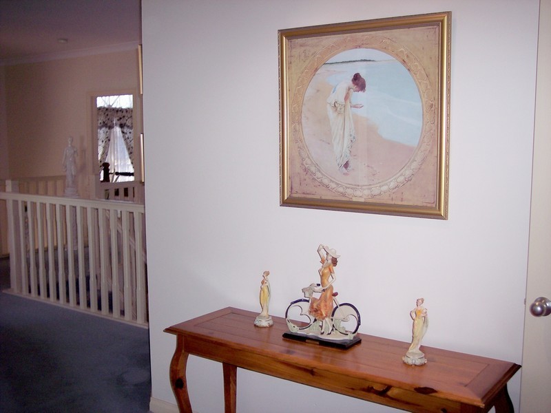 17 Hedgerow Court, Greenwith SA 5125