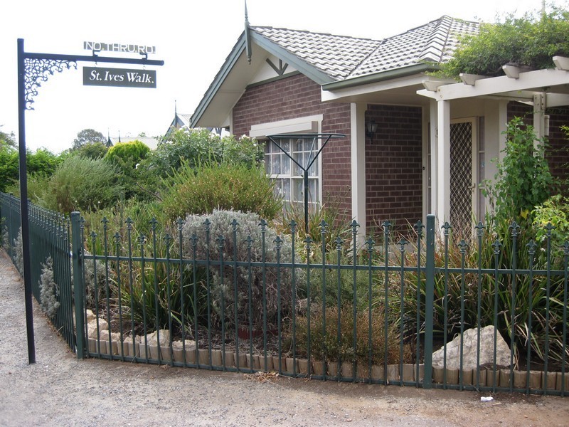 17 St Ives Walk, Paradise SA 5075