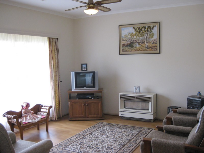 17 St Ives Walk, Paradise SA 5075