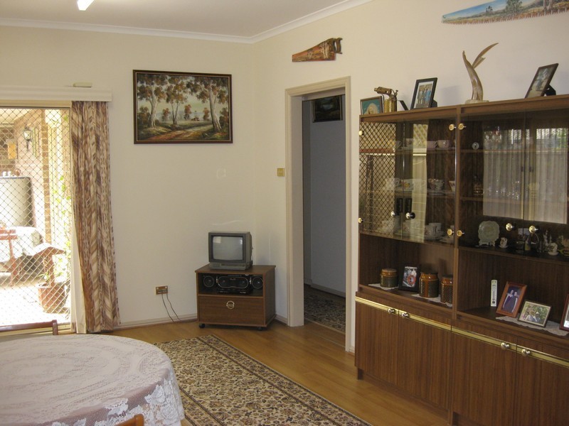 17 St Ives Walk, Paradise SA 5075